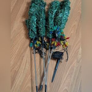 Solar Christmas Tree Outdoor Decor, Waterproof, Garden Stake Lights, Multi-Color